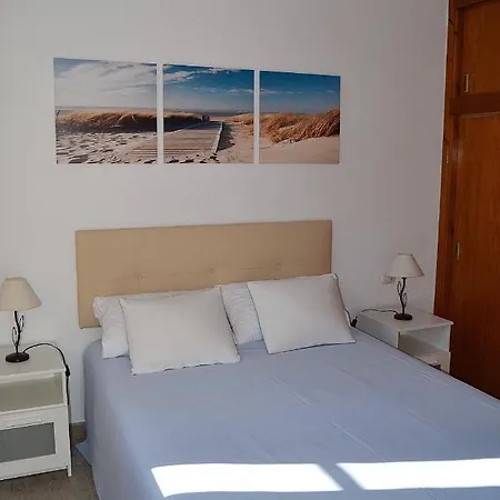 Girasols Garden 3 *